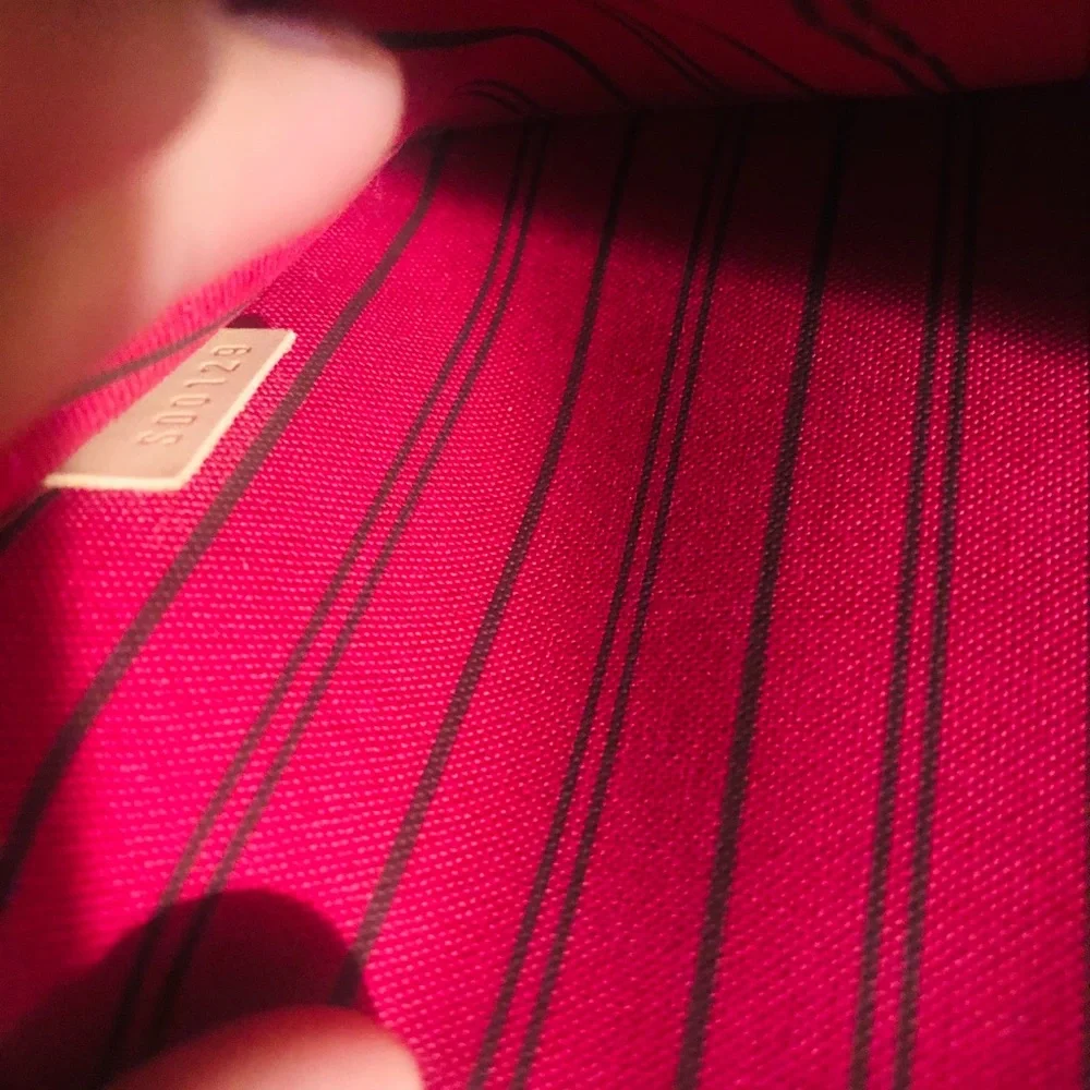 Louis vuitton - Picture 7 of 13